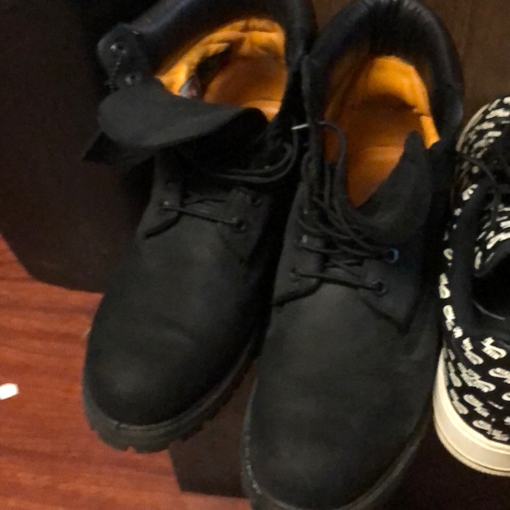 Black boots